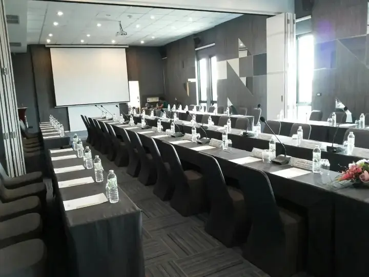 Бури Рам: The Crystal Hotel Buriram