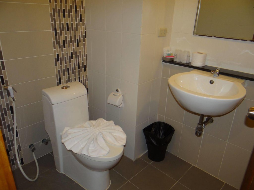Кату: Tropical Sunset Hotel Patong