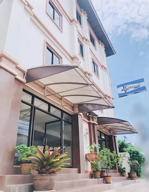 Удонтхани: Top Hostel