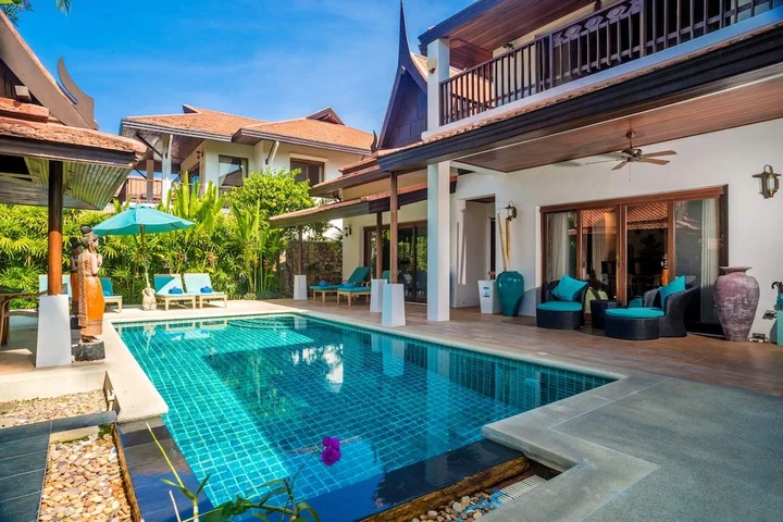 Сураттхани: Baan Banburee