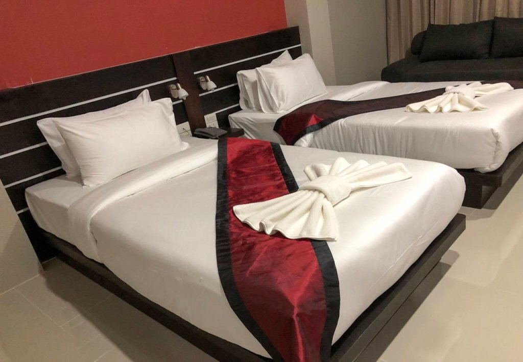 Сураттхани: The Harbour Front Hotel (ดิ ฮาร์เบอร์ฟรอนท์ โฮเทล)
