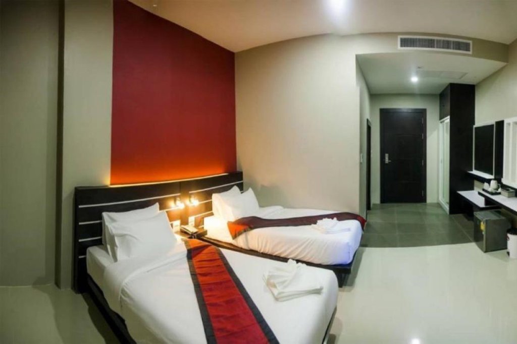 Сураттхани: The Harbour Front Hotel (ดิ ฮาร์เบอร์ฟรอนท์ โฮเทล)