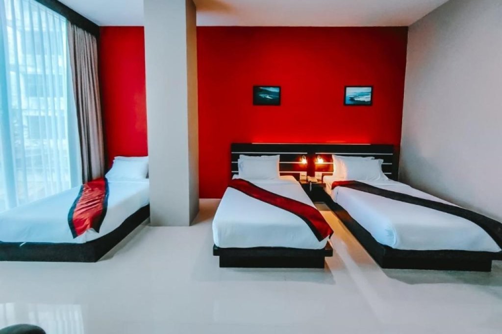 Сураттхани: The Harbour Front Hotel (ดิ ฮาร์เบอร์ฟรอนท์ โฮเทล)