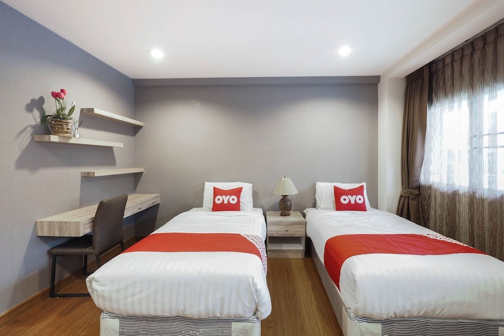 Чиангмай: OYO 995 Blue Cafe Apartment