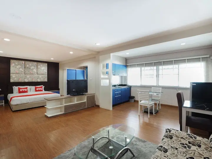 Чиангмай: OYO 995 Blue Cafe Apartment