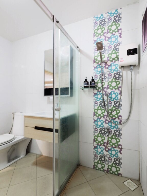 Чиангмай: OYO 995 Blue Cafe Apartment