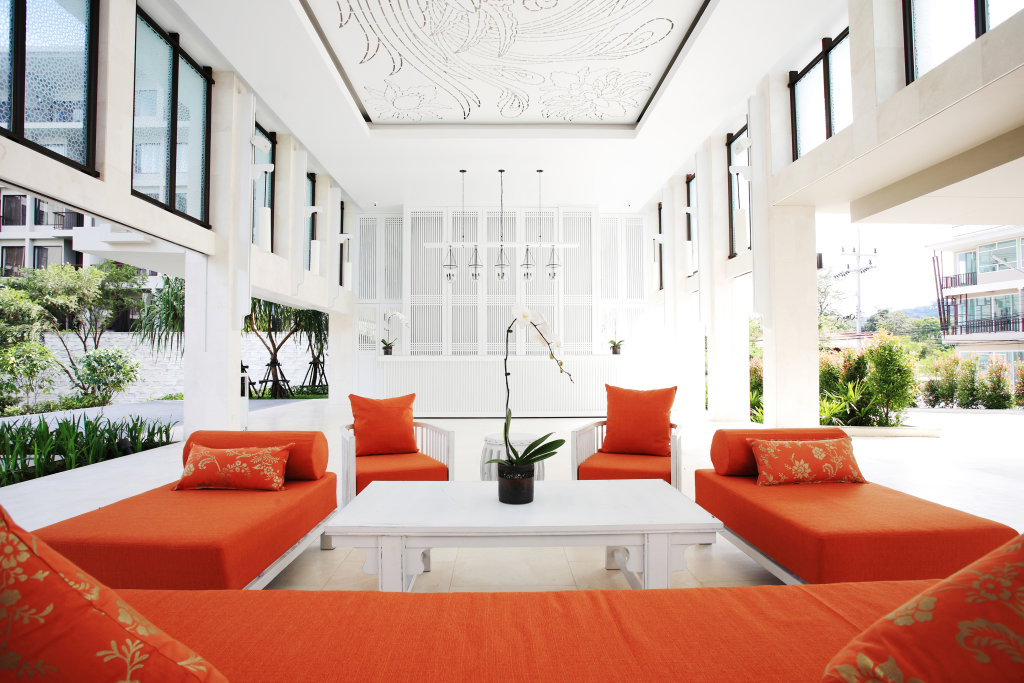 Тхаланг: Proud Phuket