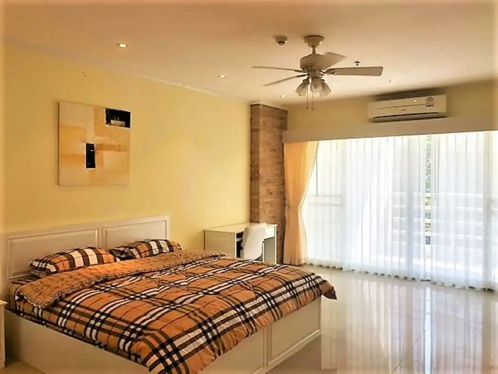 Паттайя: 1 Bedroom Apartment at View Talay 5