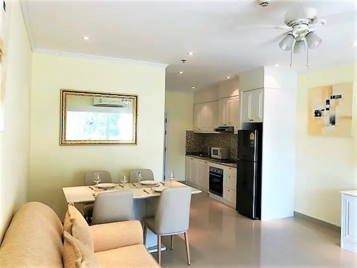 Паттайя: 1 Bedroom Apartment at View Talay 5