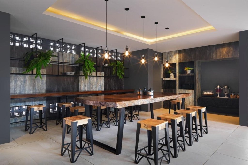 Муанг: Prime Town - Posh & Port Hotel Phuket