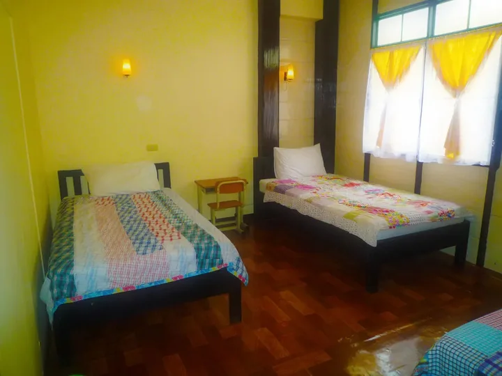 Лопбури: Noom Guesthouse