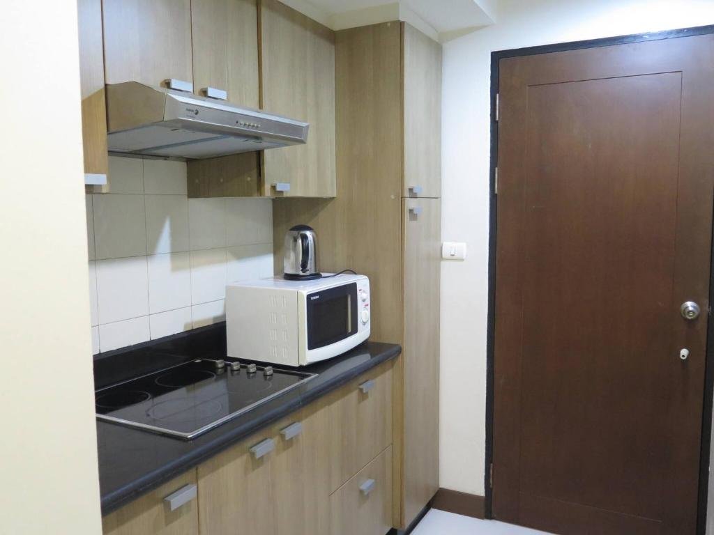 Бангкок: 2A 2 Bedrooms 2,5 Bathrooms in Central Bangkok Near BTS