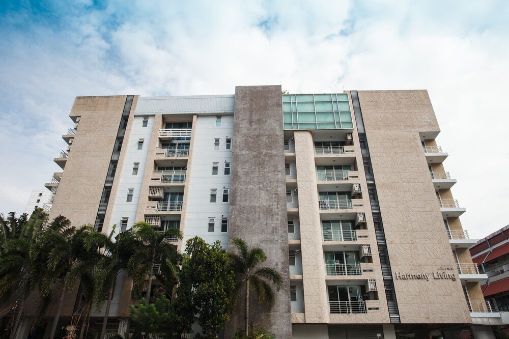 2A 2 Bedrooms 2,5 Bathrooms in Central Bangkok Near BTS — фото 4