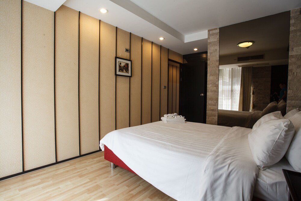 Бангкок: 2A 2 Bedrooms 2,5 Bathrooms in Central Bangkok Near BTS