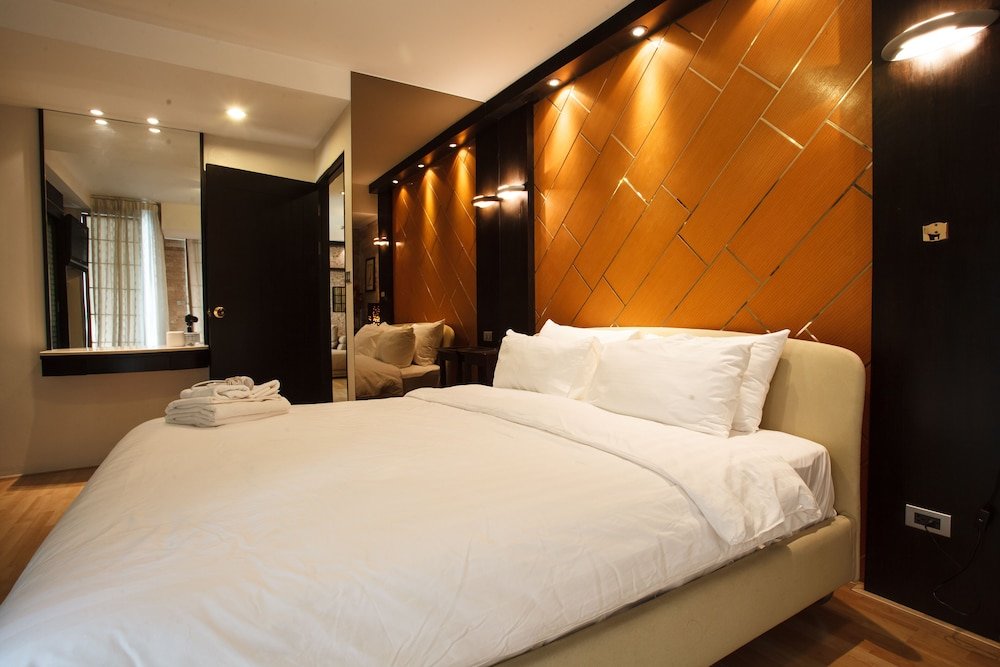 Бангкок: 2A 2 Bedrooms 2,5 Bathrooms in Central Bangkok Near BTS