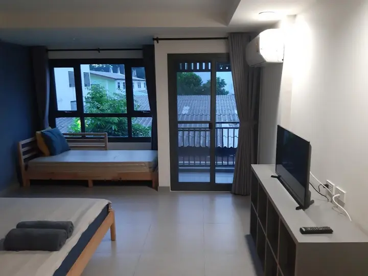 Сирача: Amnuisuk Apartment