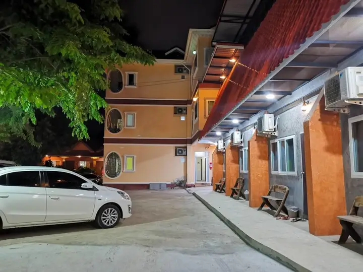 carousel image 2