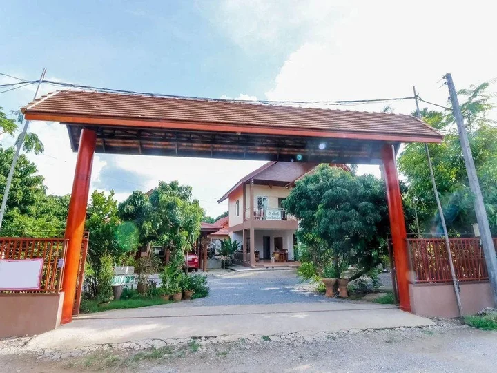 Сарапхи: Saksri Resort
