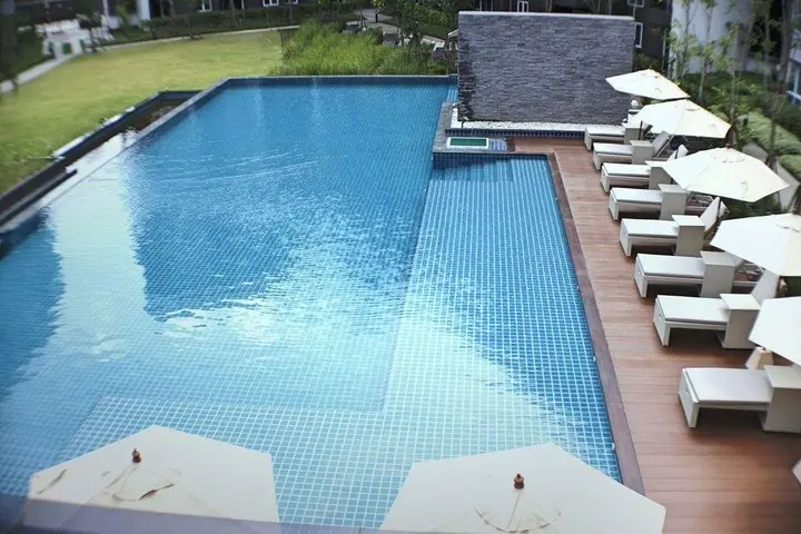 Кхлонг-Янг: The Change Suites Korat