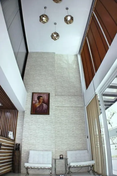 Кхлонг-Янг: The Change Suites Korat