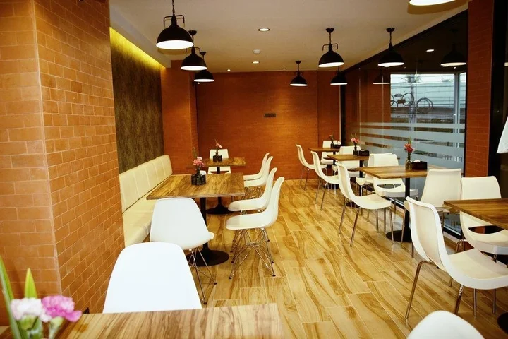 Кхлонг-Янг: The Change Suites Korat