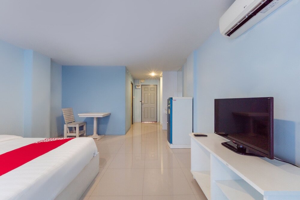 Паттайя: V Place Apartment