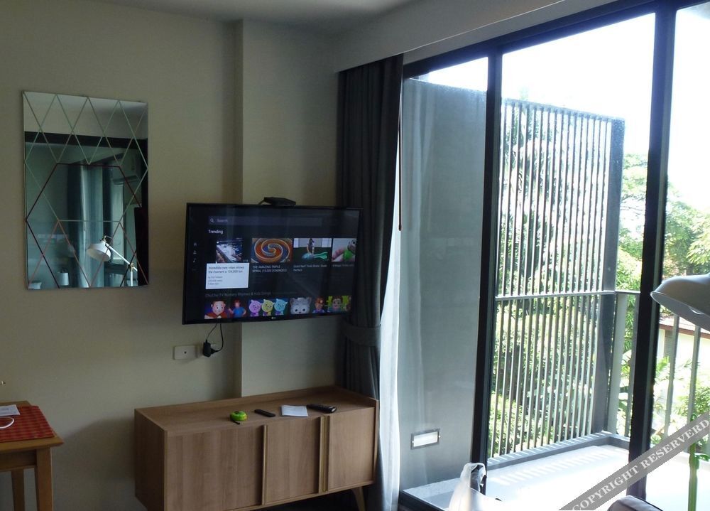 Кату: The Deck Patong by Acasia Suites