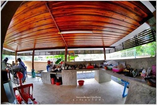 Си Самронг: nutcharee & pimnapa home stay
