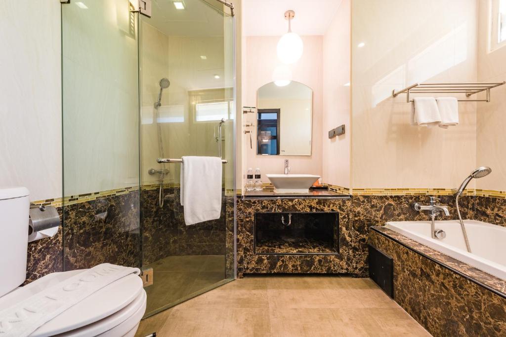 Кату: Princess Kamala Beachfront Hotel