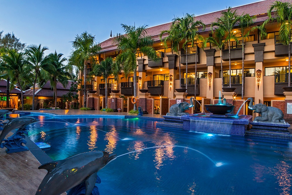 Кату: Princess Kamala Beachfront Hotel