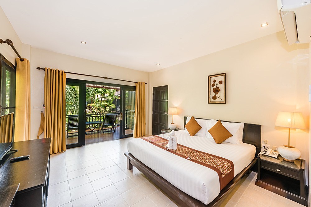 Кату: Princess Kamala Beachfront Hotel