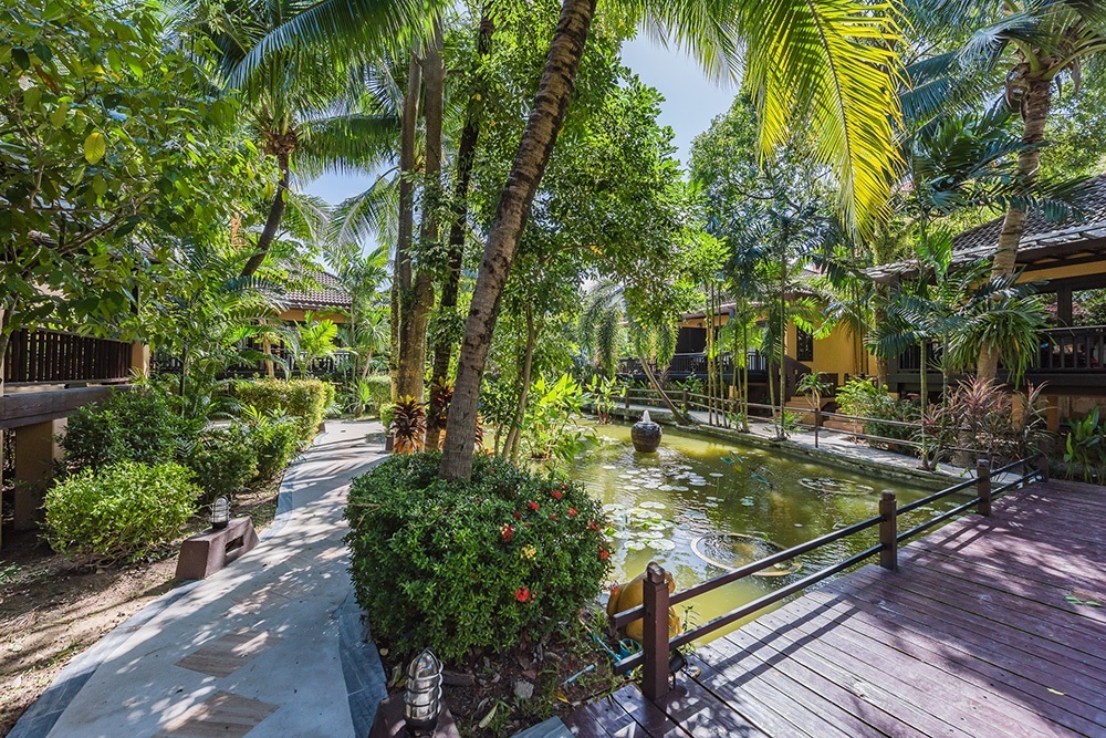 Кату: Princess Kamala Beachfront Hotel