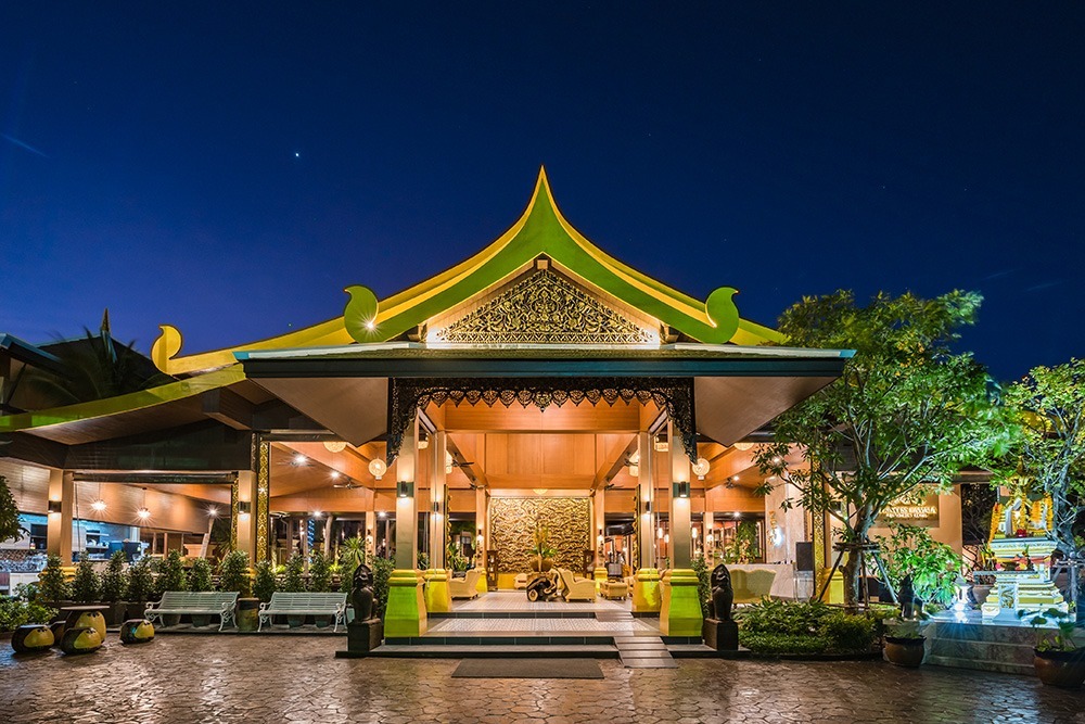 Кату: Princess Kamala Beachfront Hotel