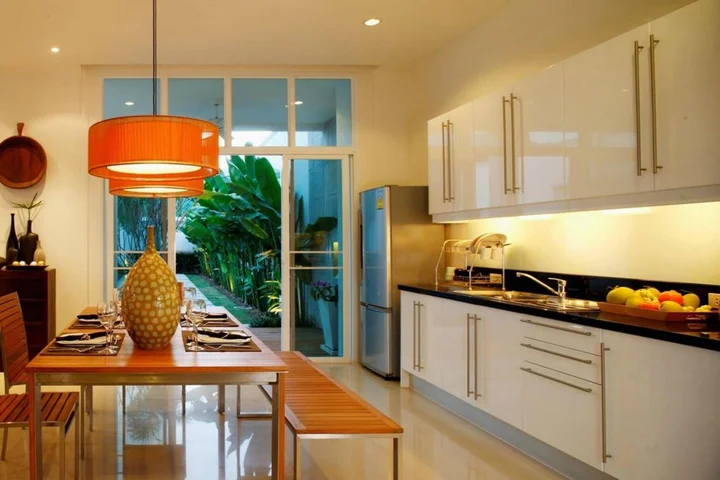 Тхаланг: Two Villas Holiday Oxygen Style Bangtao Beach