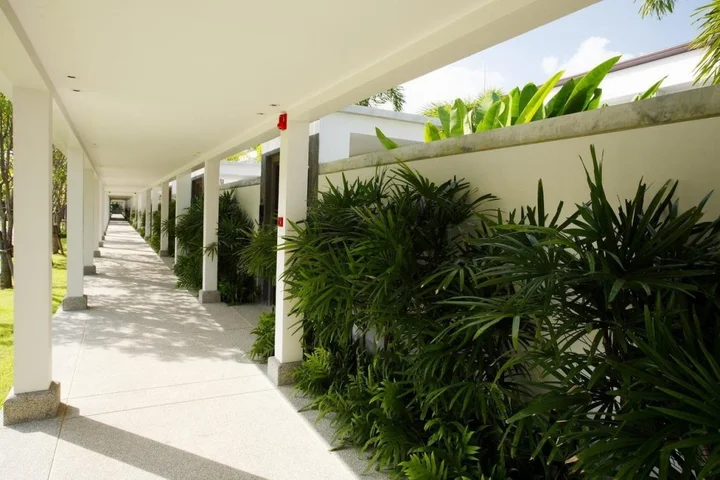 Тхаланг: Two Villas Holiday Oxygen Style Bangtao Beach