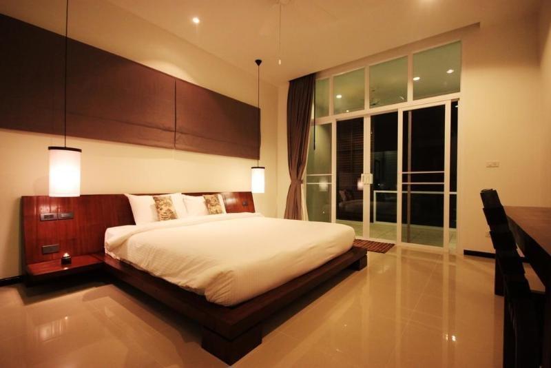 Тхаланг: Two Villas Holiday Oxygen Style Bangtao Beach
