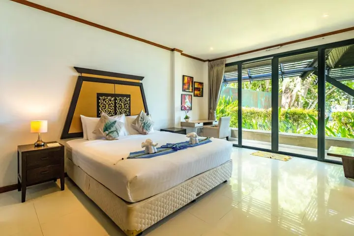 Кату: Kamala Beach Estate