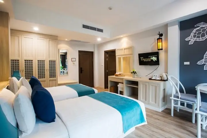 Тай-Муанг: Khaolak Emerald Beach Resort and Spa