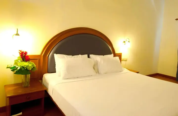 Пхукет: P.S Hill Resort