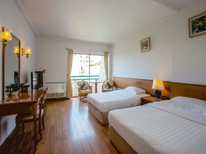 Хуахин: Sirin Hotel Hua Hin