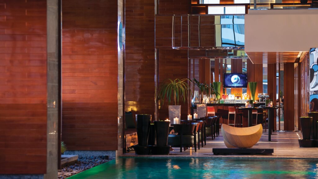 Бангкок: Renaissance Bangkok Ratchaprasong Hotel by Marriott