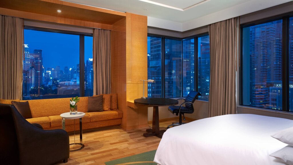 Бангкок: Renaissance Bangkok Ratchaprasong Hotel by Marriott