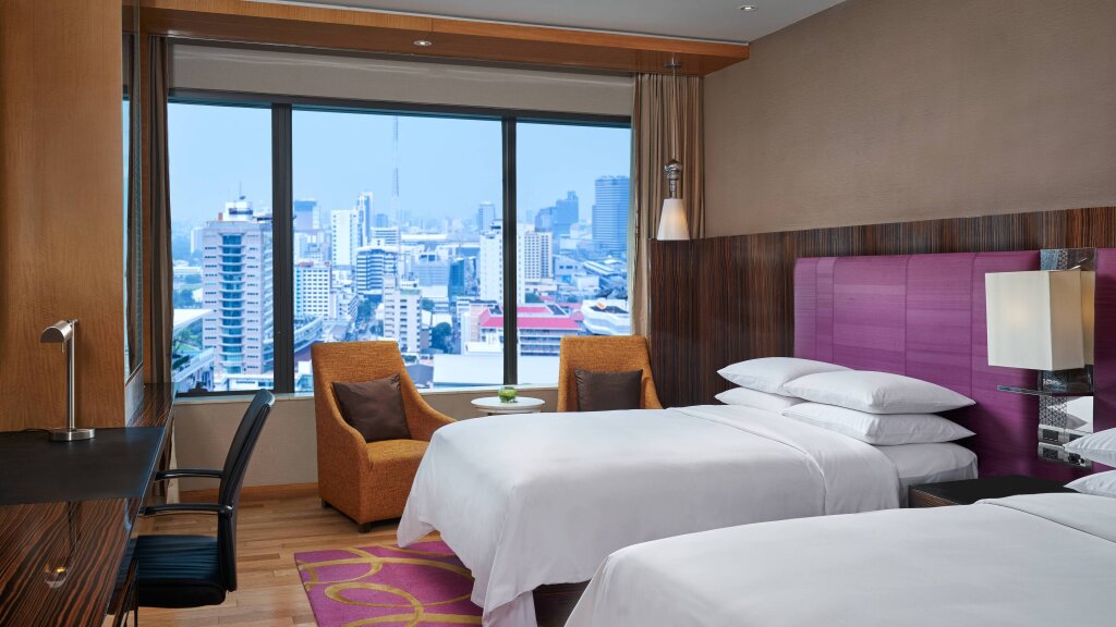 Бангкок: Renaissance Bangkok Ratchaprasong Hotel by Marriott