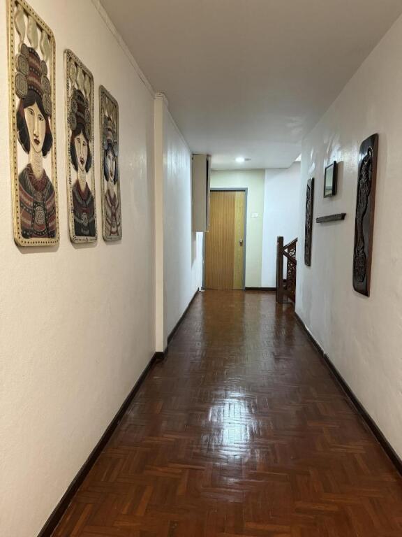 Чиангмай: Aunt & Uncle's House