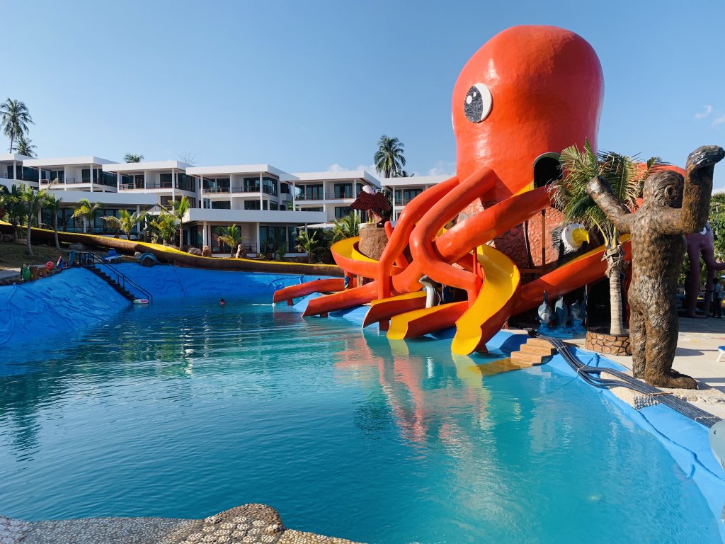 Пхи-Пхи-Дон: Phi Phi Mountain Beach Resort