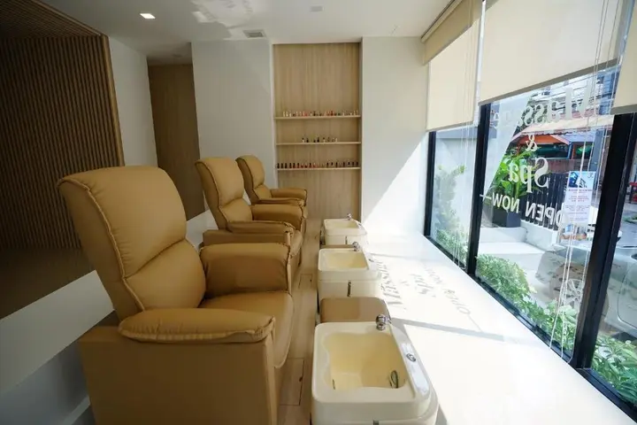 Бангкок: J & L Residence and Spa