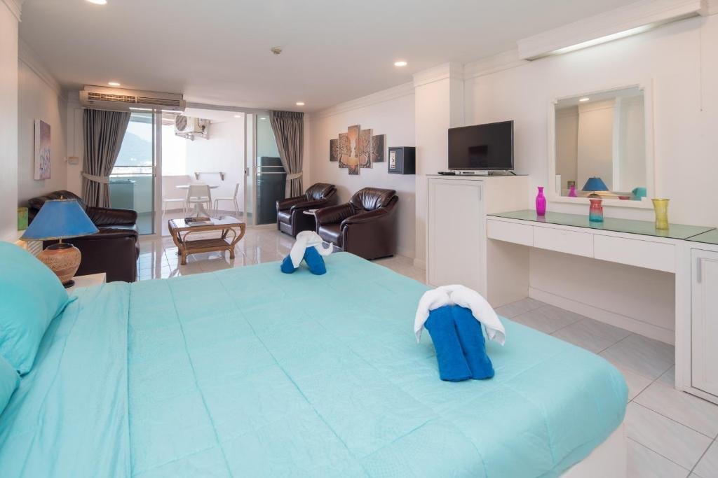 Кату: Phuket Palace Condominium by Ale