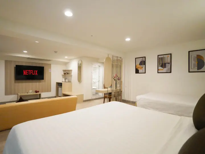 Хатъяй: Sakol Hotel