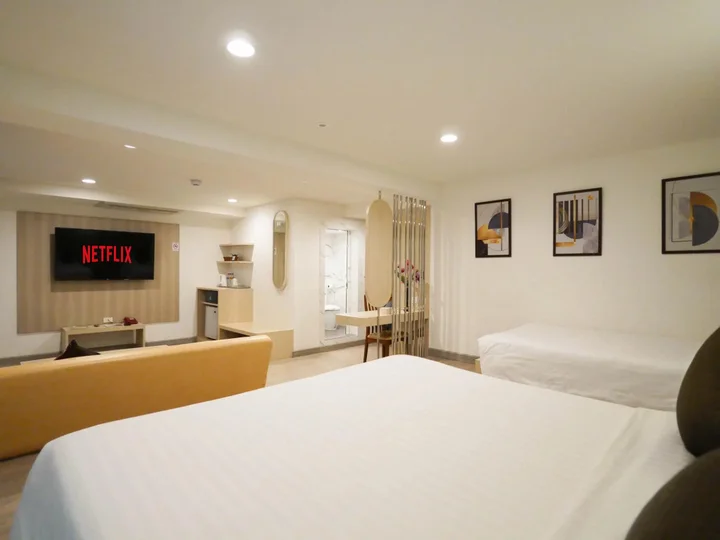 Хатъяй: Sakol Hotel