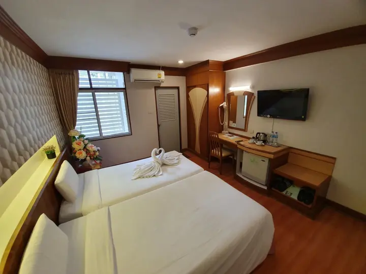 Хатъяй: Sakol Hotel